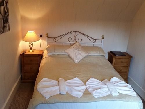 Viewbank Villa Beauly Bagian luar foto